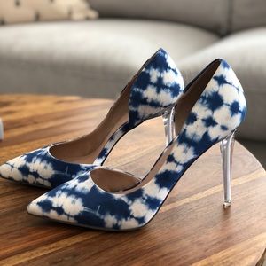 CALL IT SPRING white and blue heels. Great condition. US9/EU40